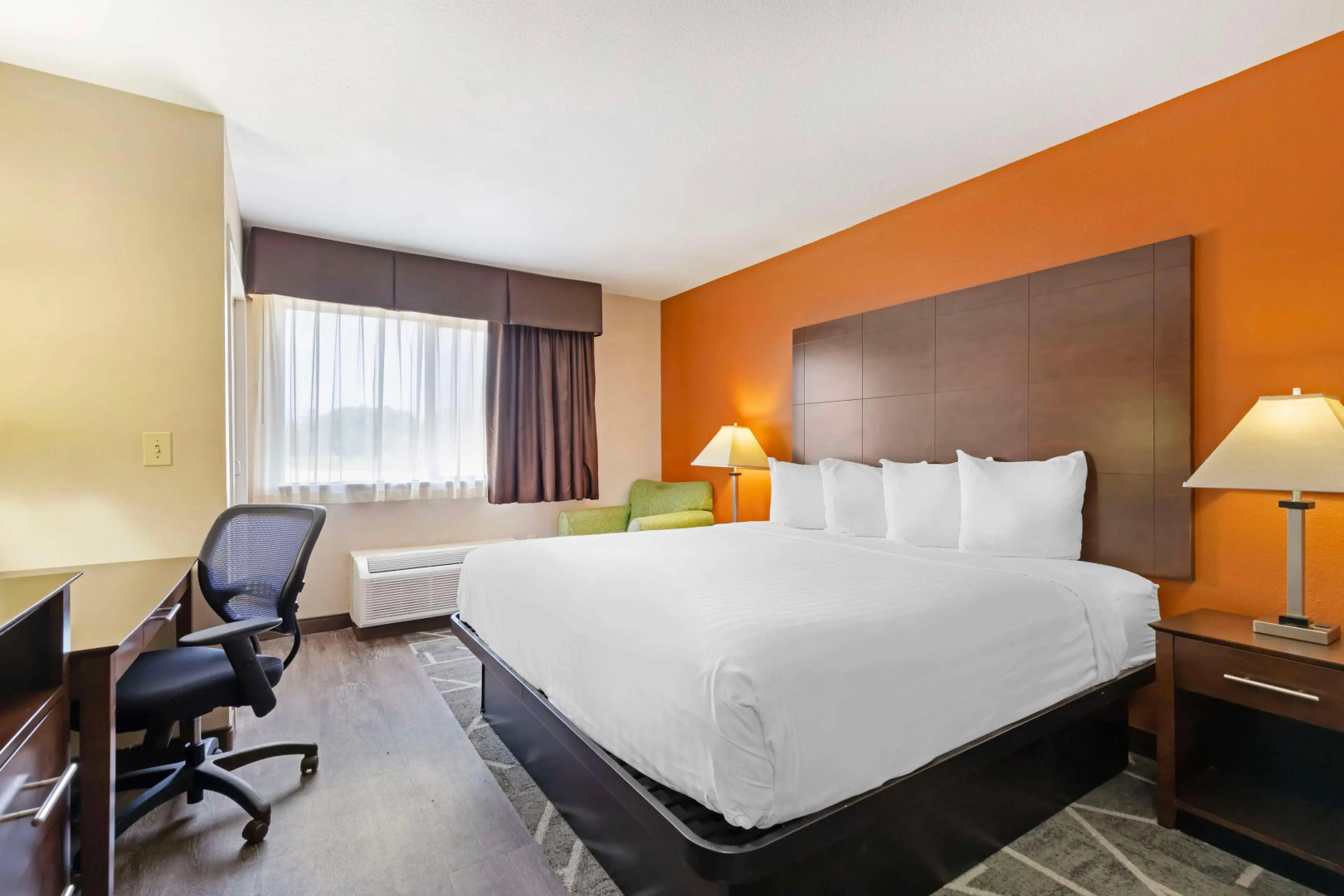 Best Western Inn & Suites