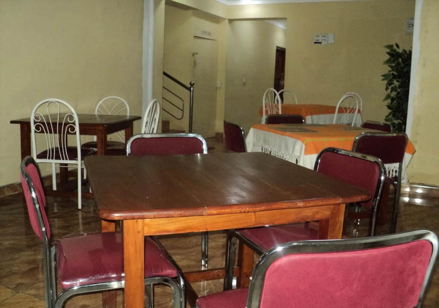 Vista Rooms N Coast Road