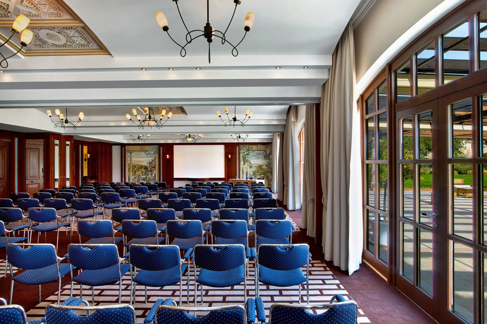 The St. Regis Mardavall Mallorca Resort