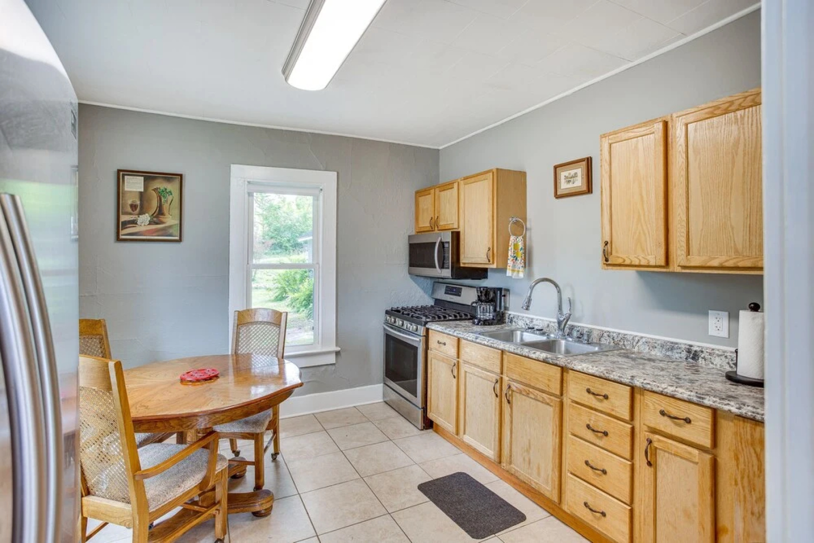 Lakefront Mound Vacation Rental w/ Fire Pit Access