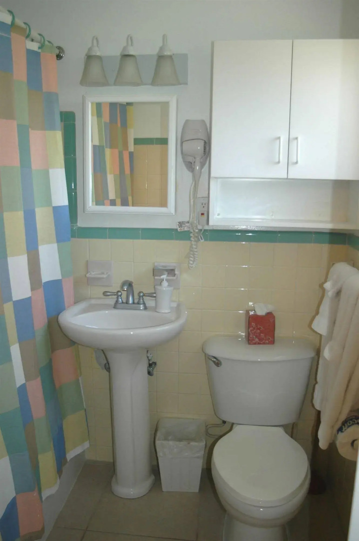 Bahama Beach Club Pompano