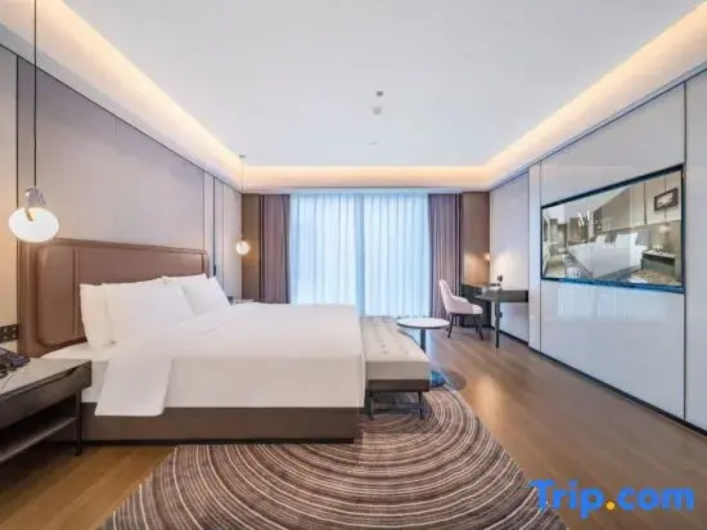 Madison Hotel Tianmen Wanda Plaza