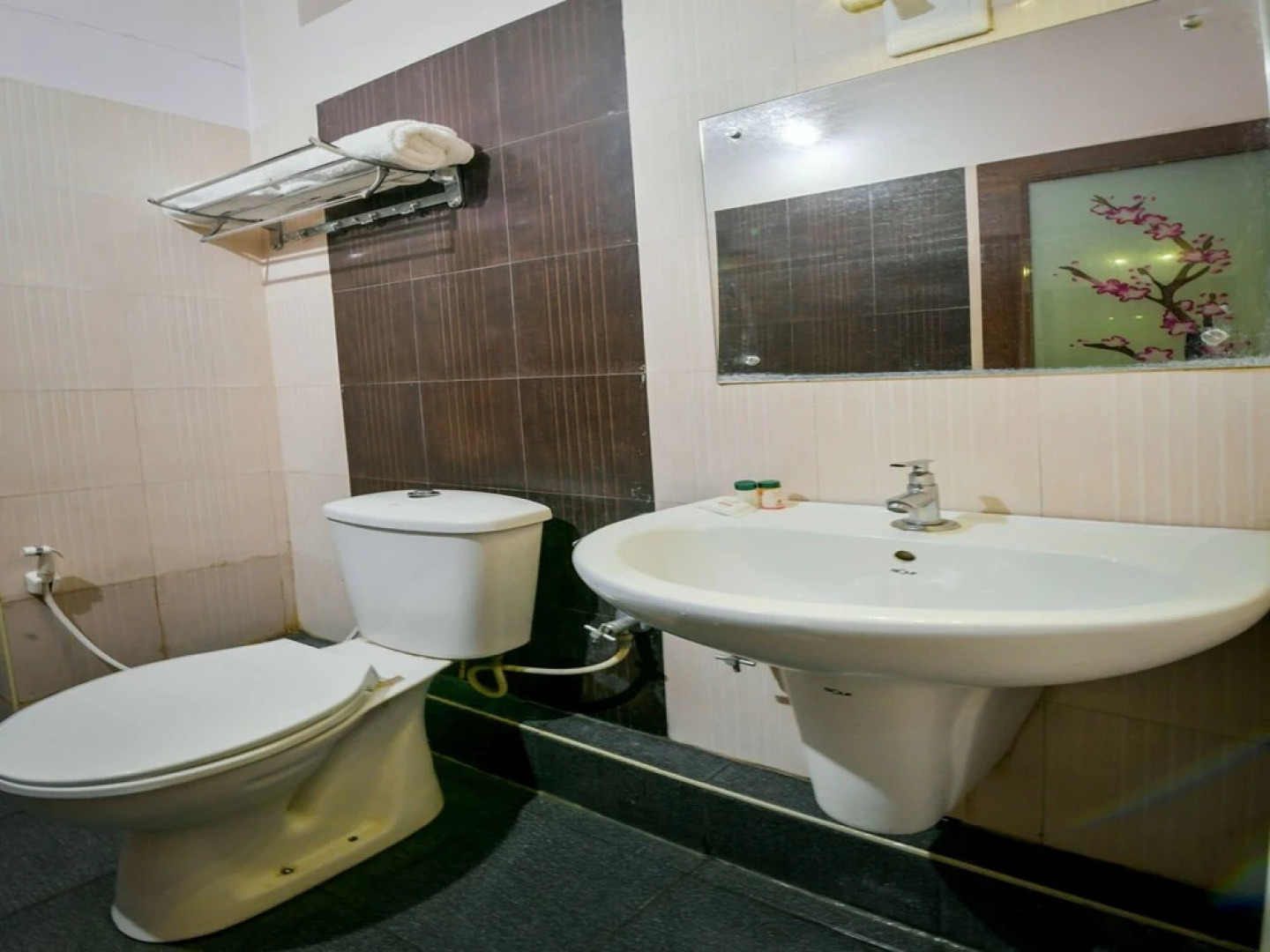 Wayanadia Resort Hotel