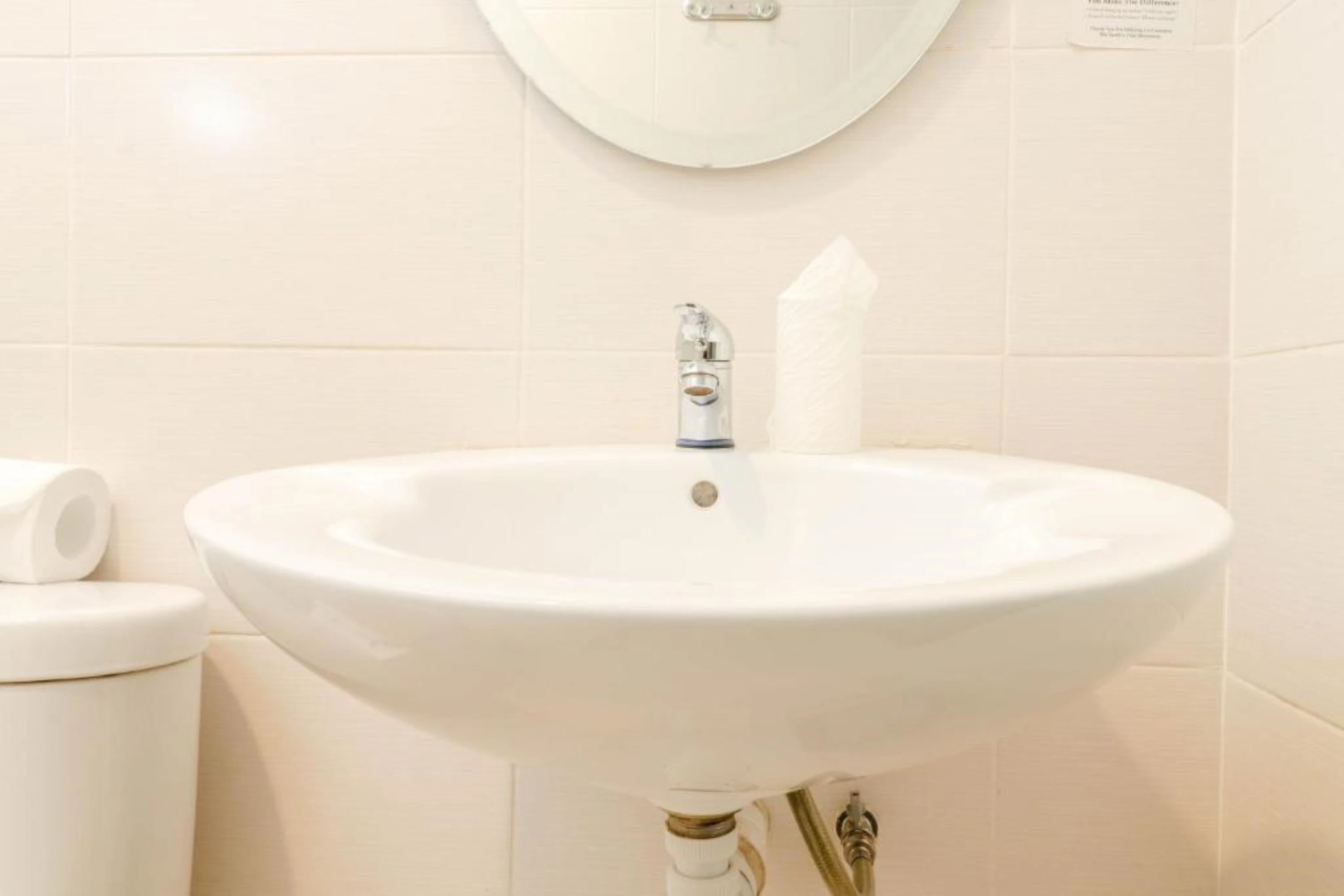 Lovina Inn Hotel Batam