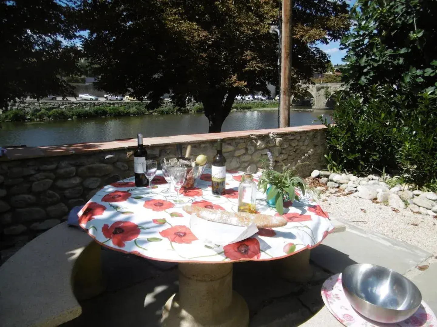 Limoux Riverside Gardens