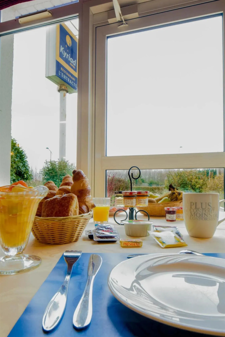 Sure Hotel by Best Western Calais Coquelles Tunnel s/ Manche