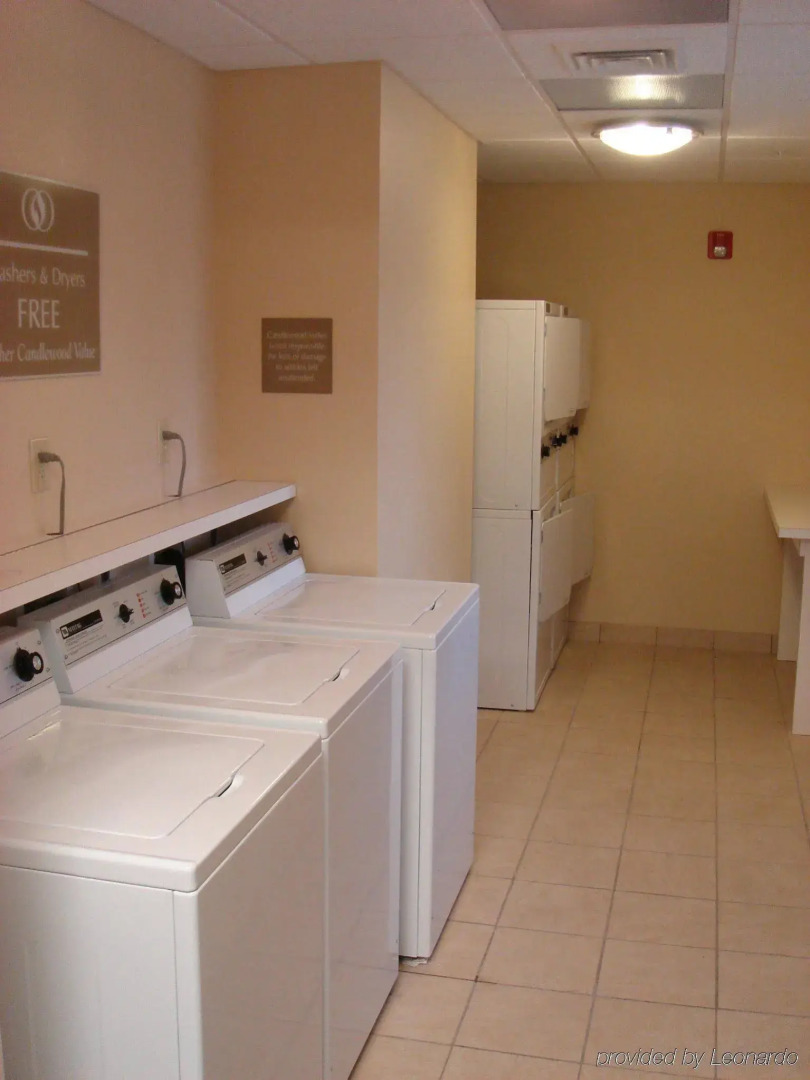 Candlewood Suites Virginia Beach Town Center by IHG