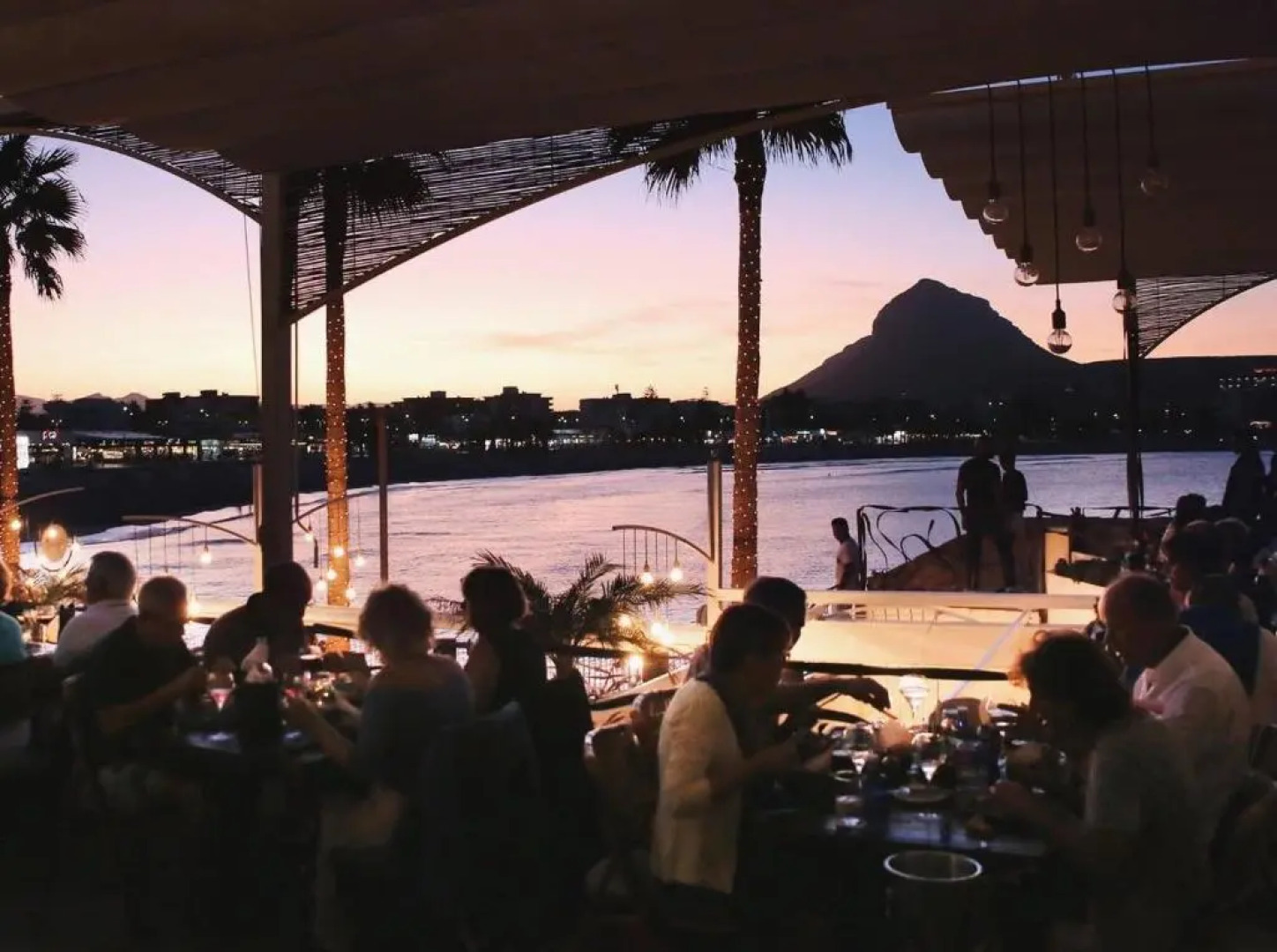 Royal Garden Santa Clara