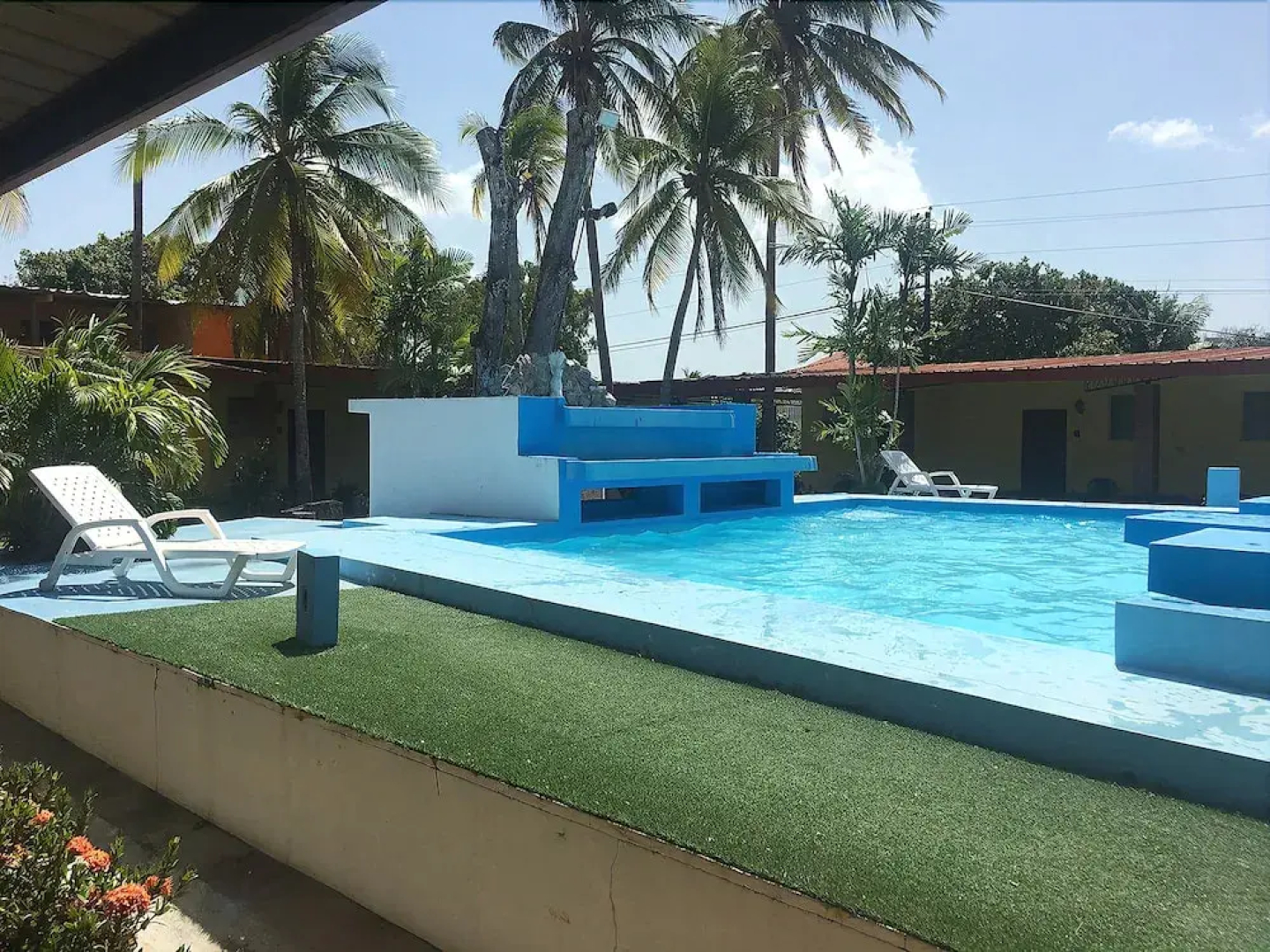 Gorgona Beach Hotel