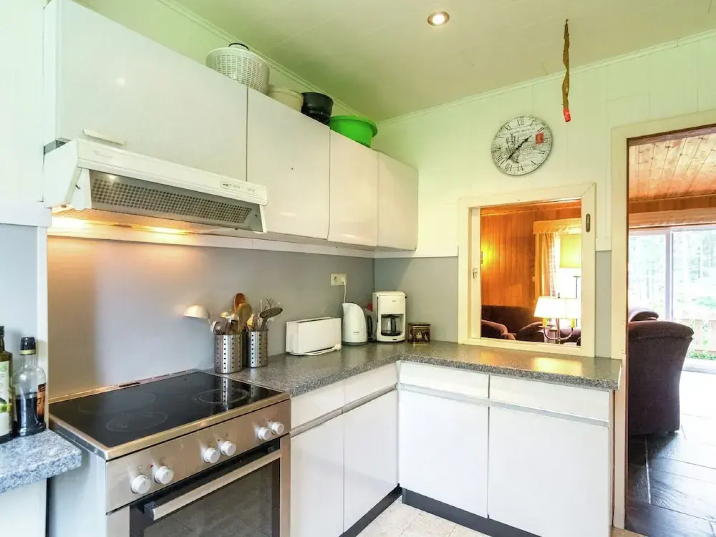 Detached Chalet With Views of the Lake of Butgenbach in the Middle of Nature