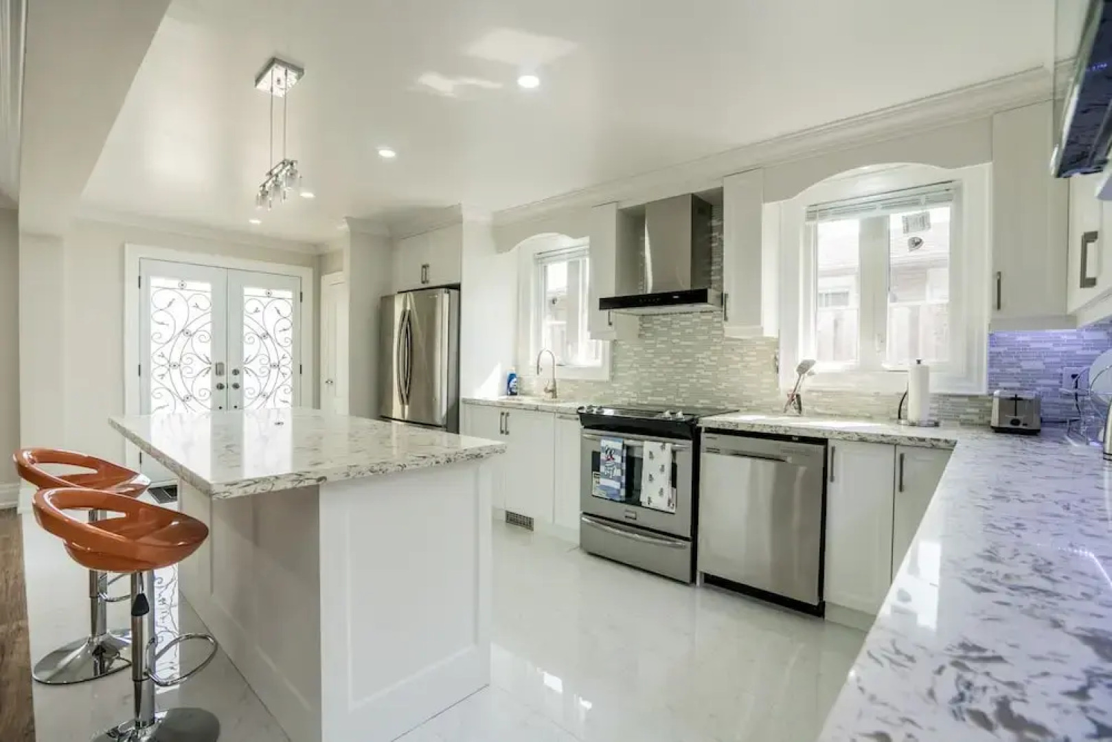 Entire Bungalow 5 Bedrooms