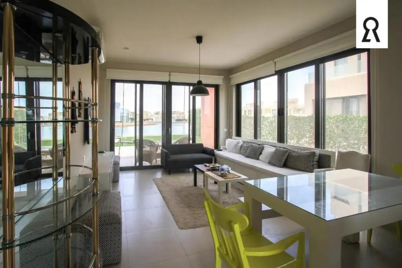 Luxurious 3BR Lakefront Town-House (Tawila)