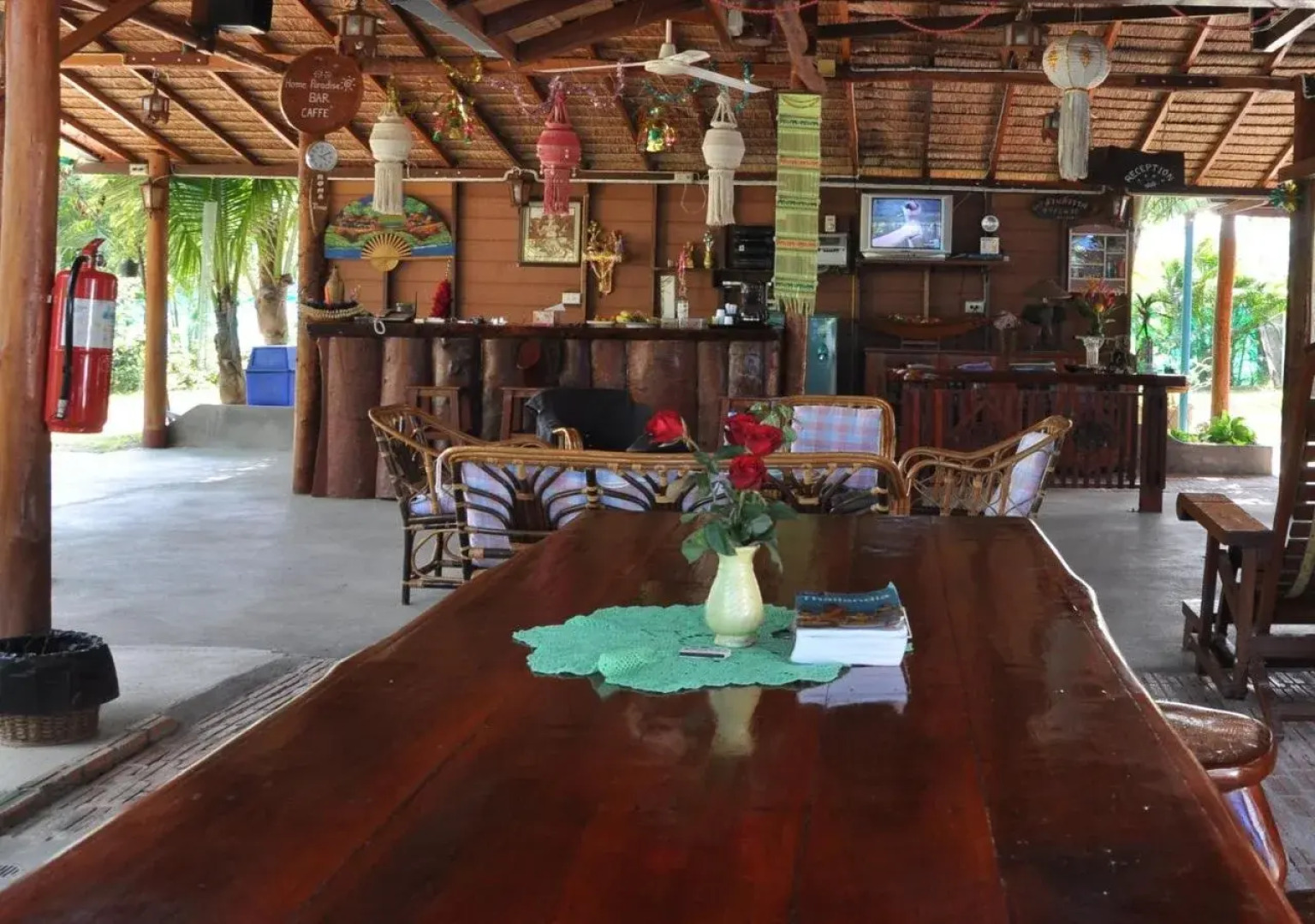 Home Paradise Resort Tak