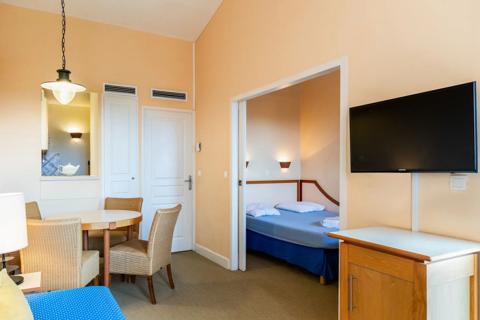 SOWELL Family Port Grimaud