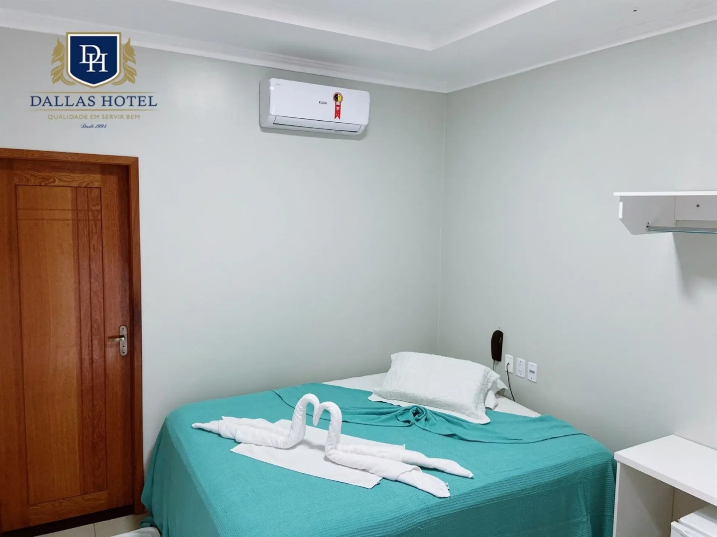 Dallas Hotel Premium