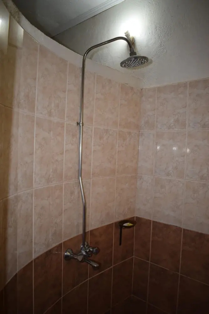 Ngorongoro Lodge & Campsite