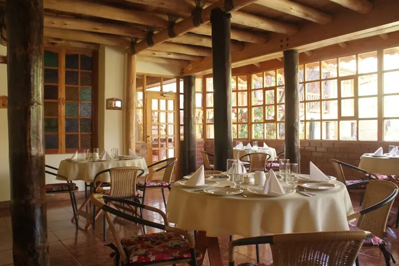 Iorana Urubamba Hotel