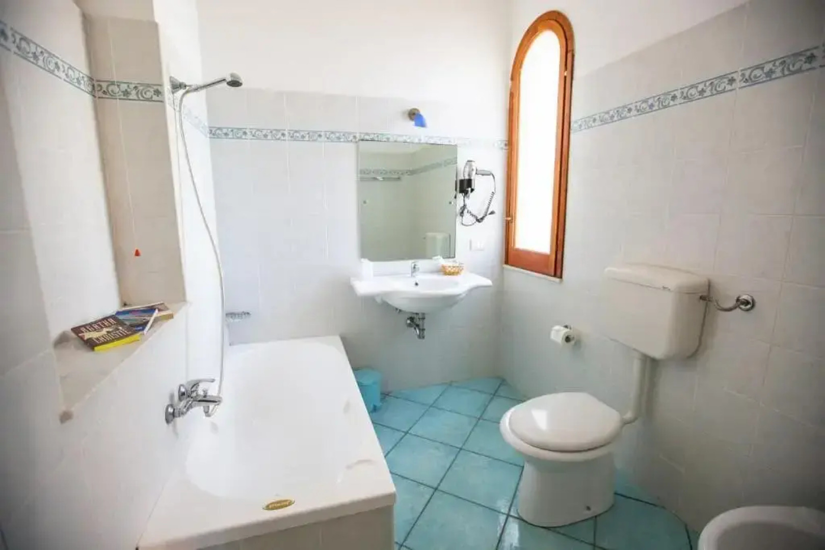 Testa di Monaco Natural Beach