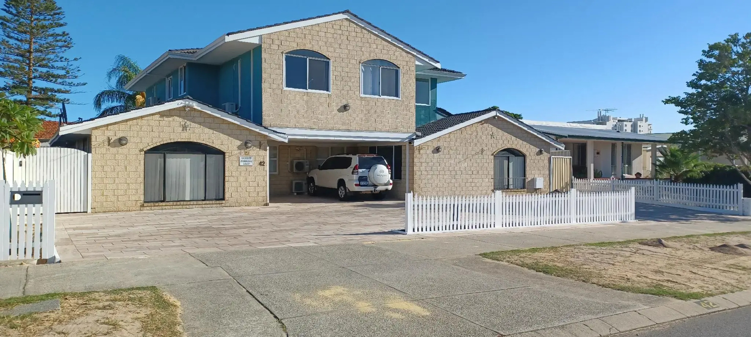 Palm Beach Guest House