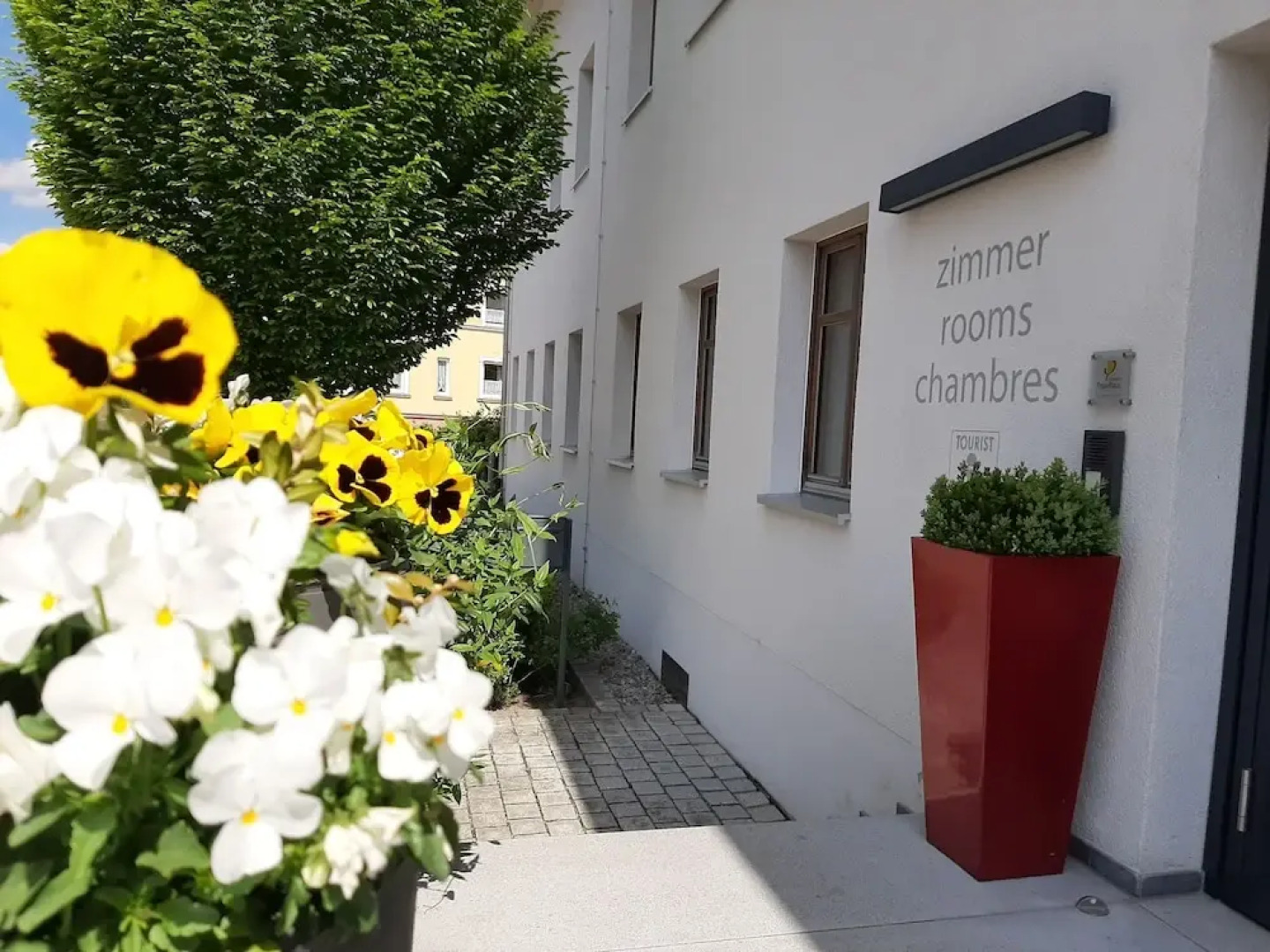 Ökölogisches Bildungszentrum Kultiviert