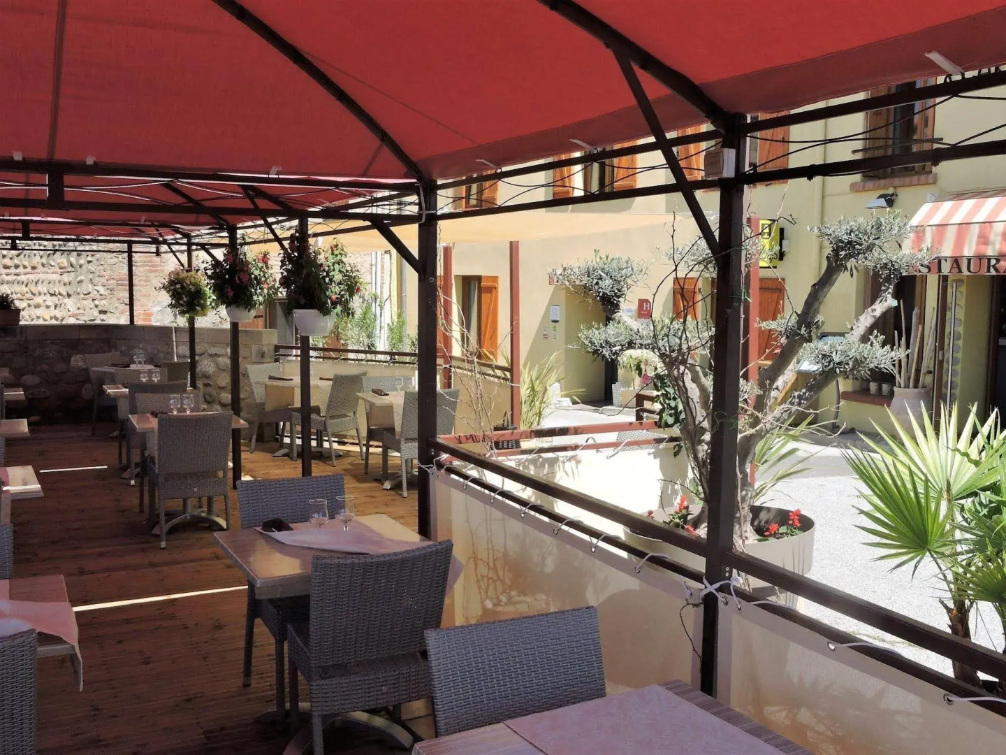 Hôtel Logis Carasol