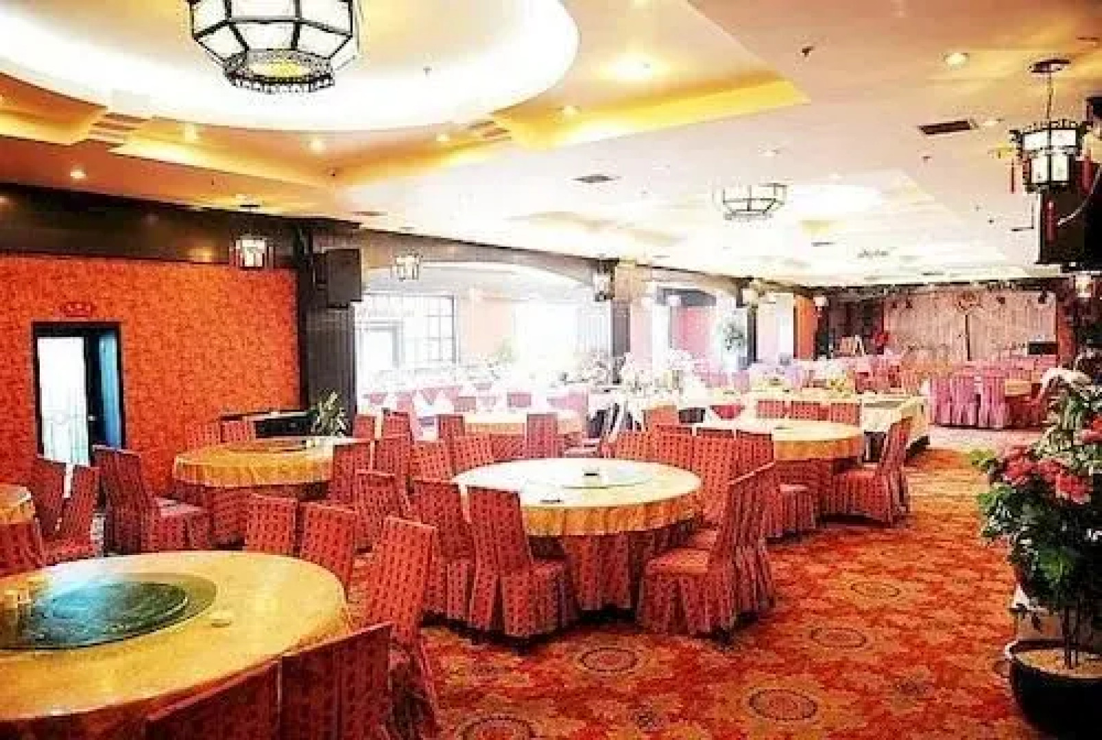 Long Feng Xiang Shangri-La