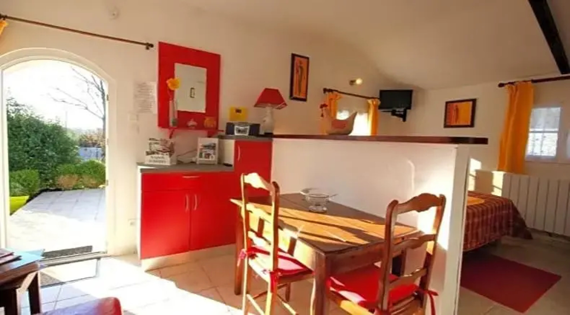 Chambres D'Hotes Les Hirondelles Bleues