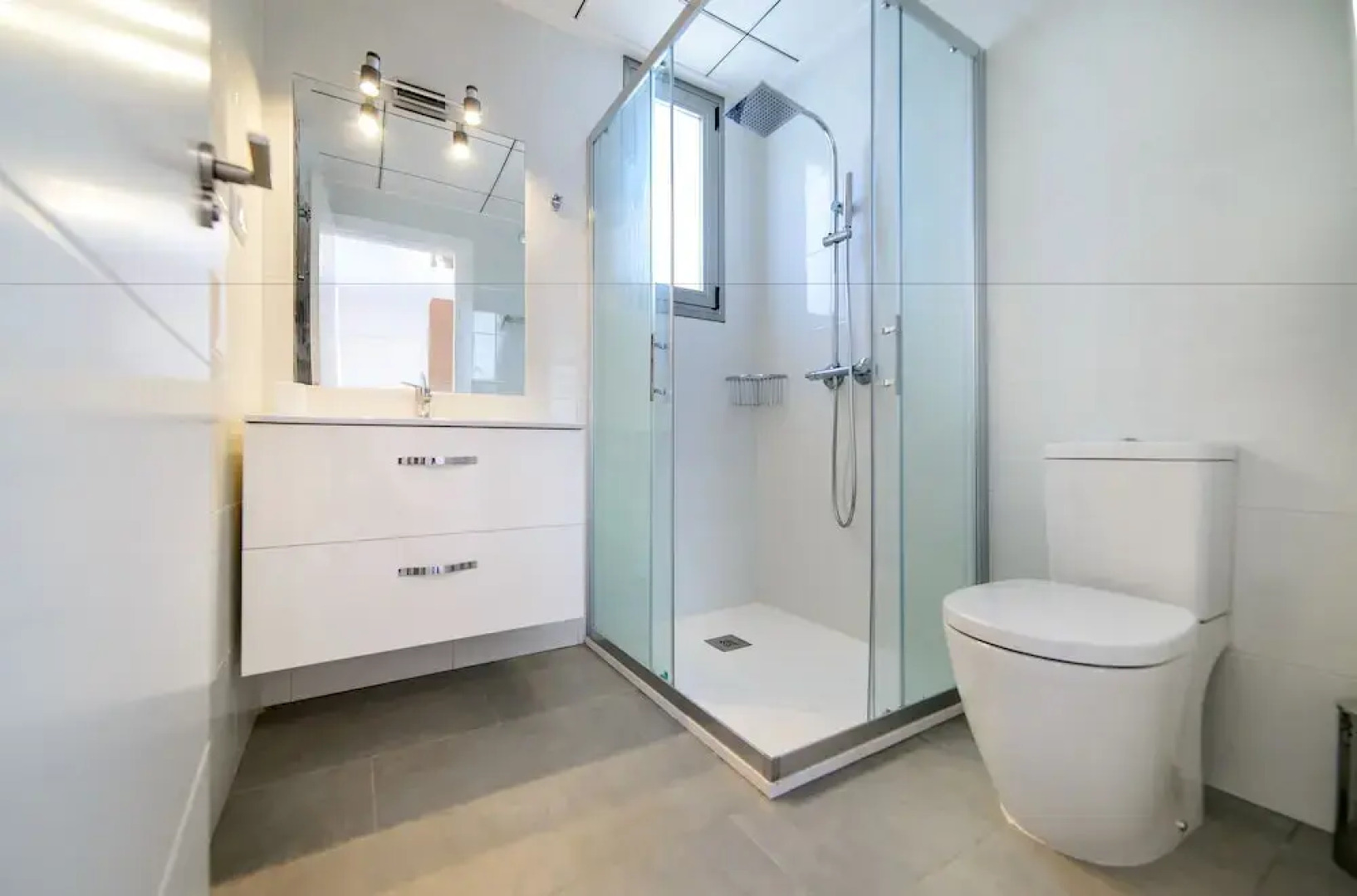 Chalet Bennecke Atenea