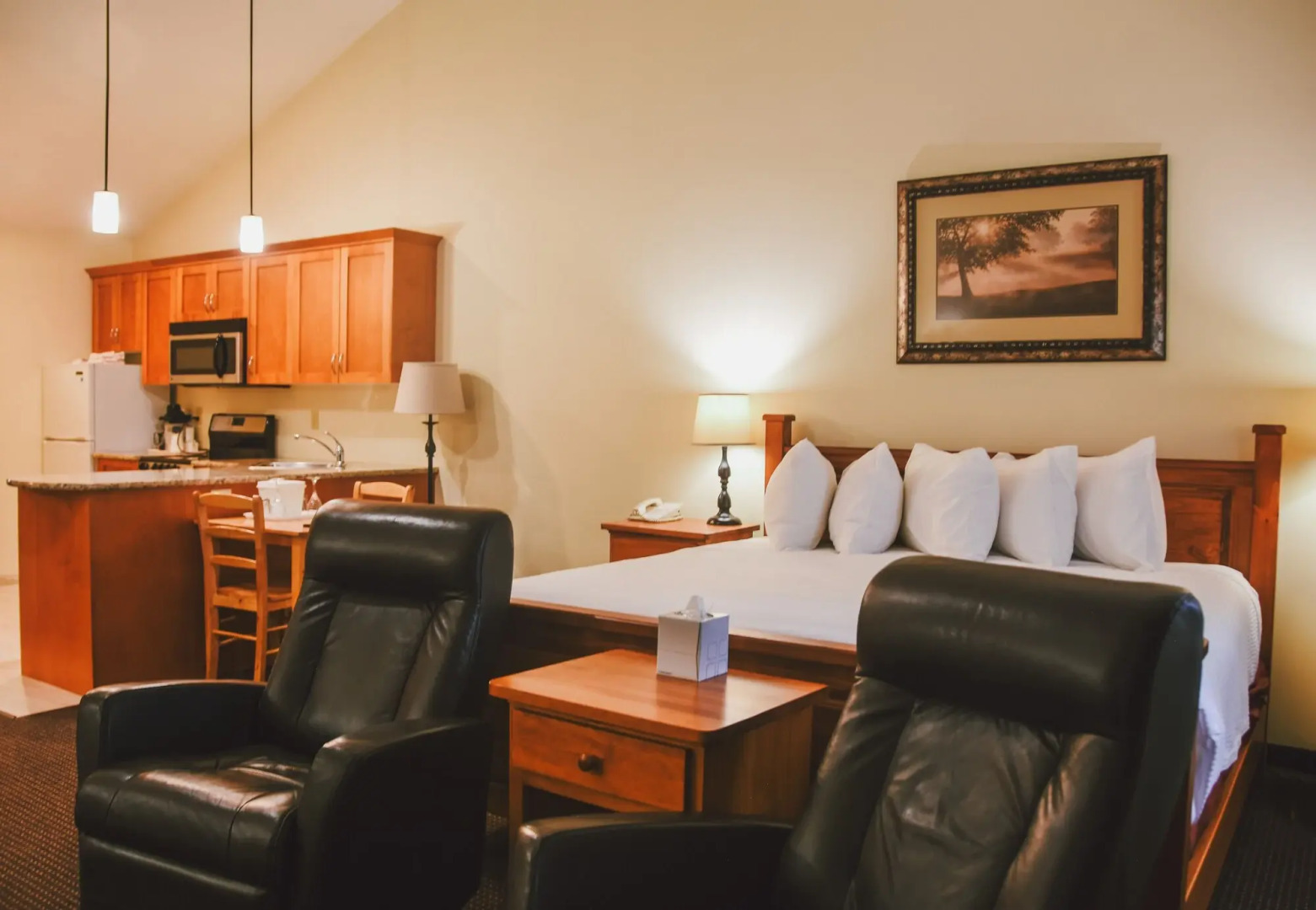 Stony Plain Inn and Suites