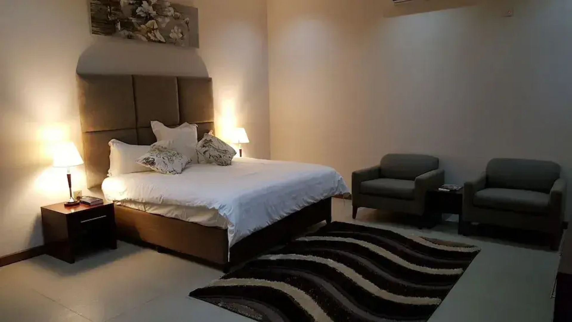 Cross Roads Lodge Kitwe