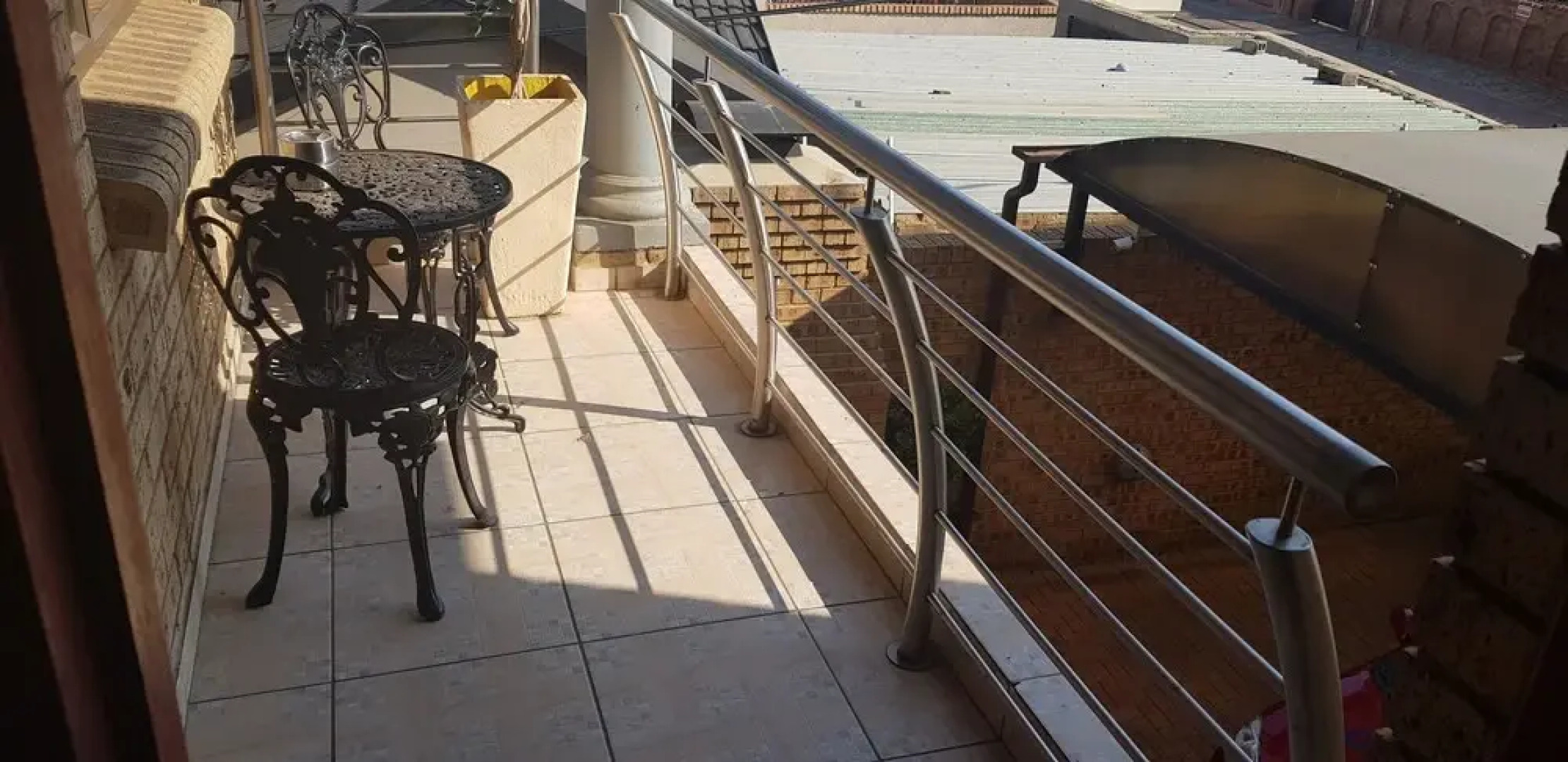 Ekuthuleni Guest House - Soweto