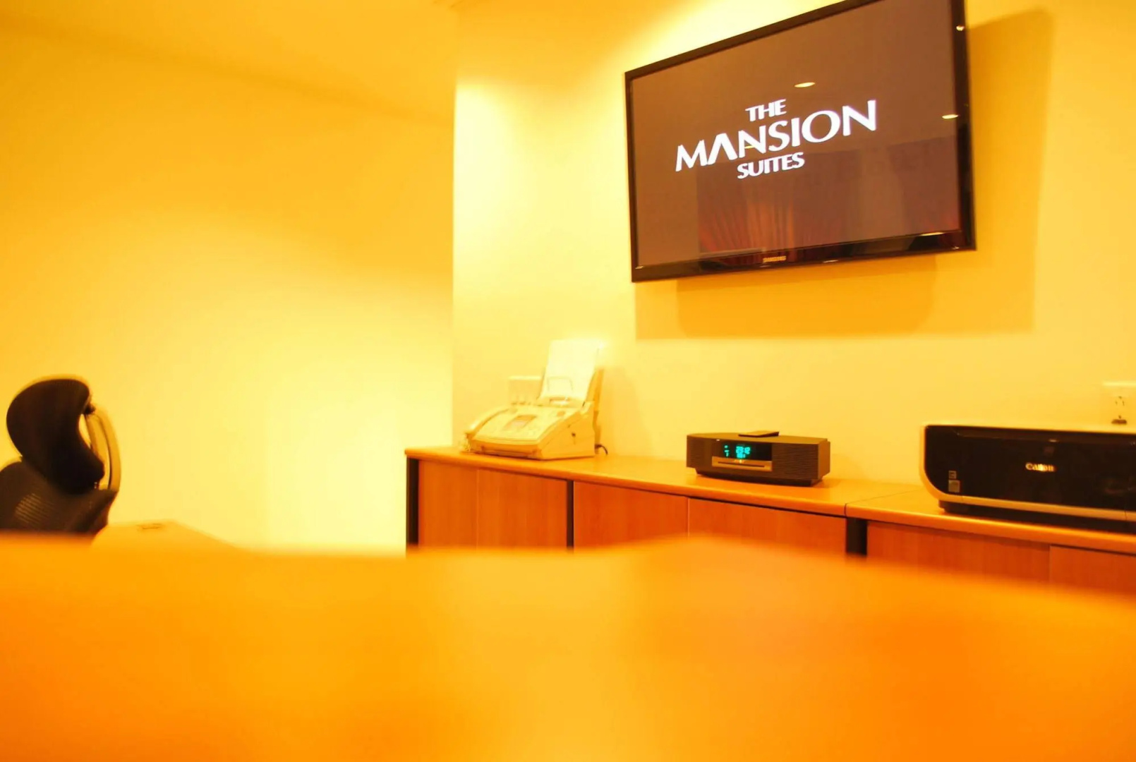 The Mansion Suites