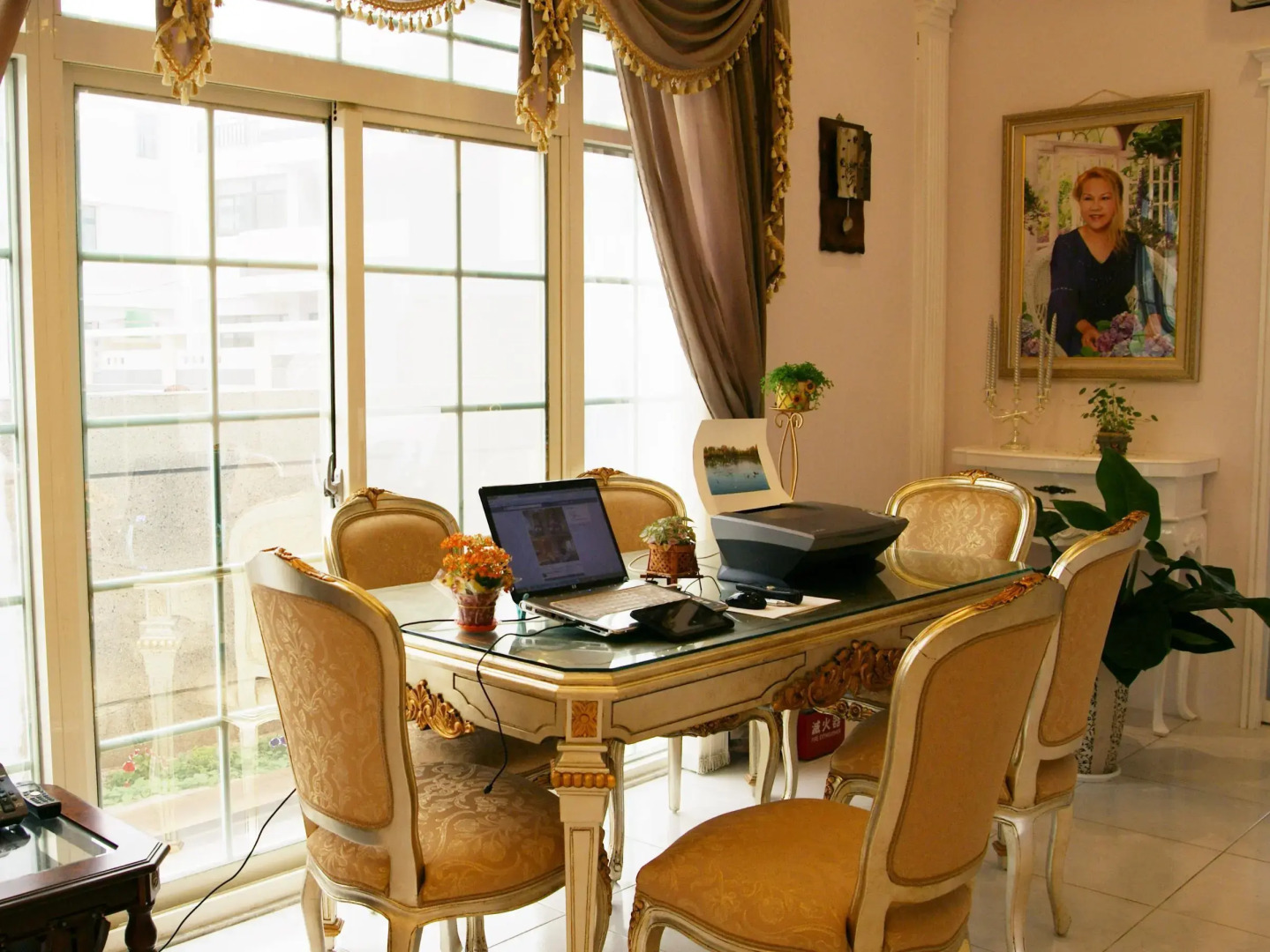 Loving Hut Paradise Island Vegan Bed and Breakfast