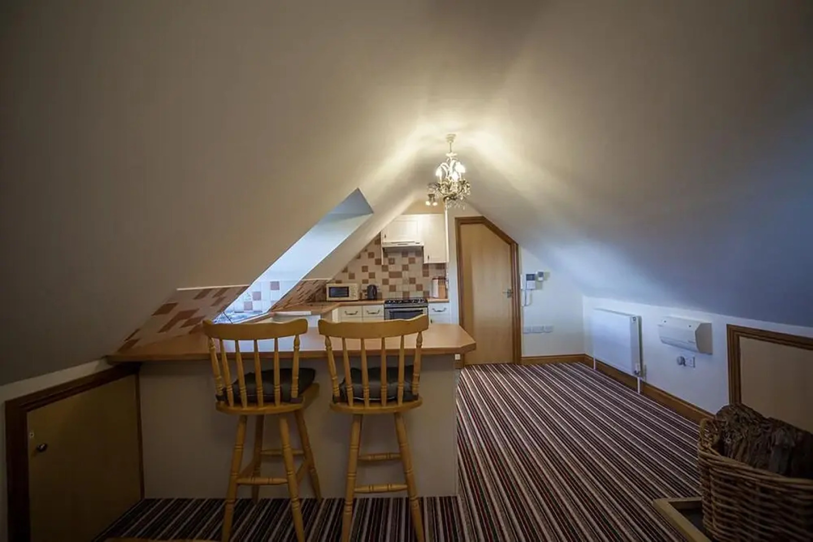 Lyde Cross Coach House