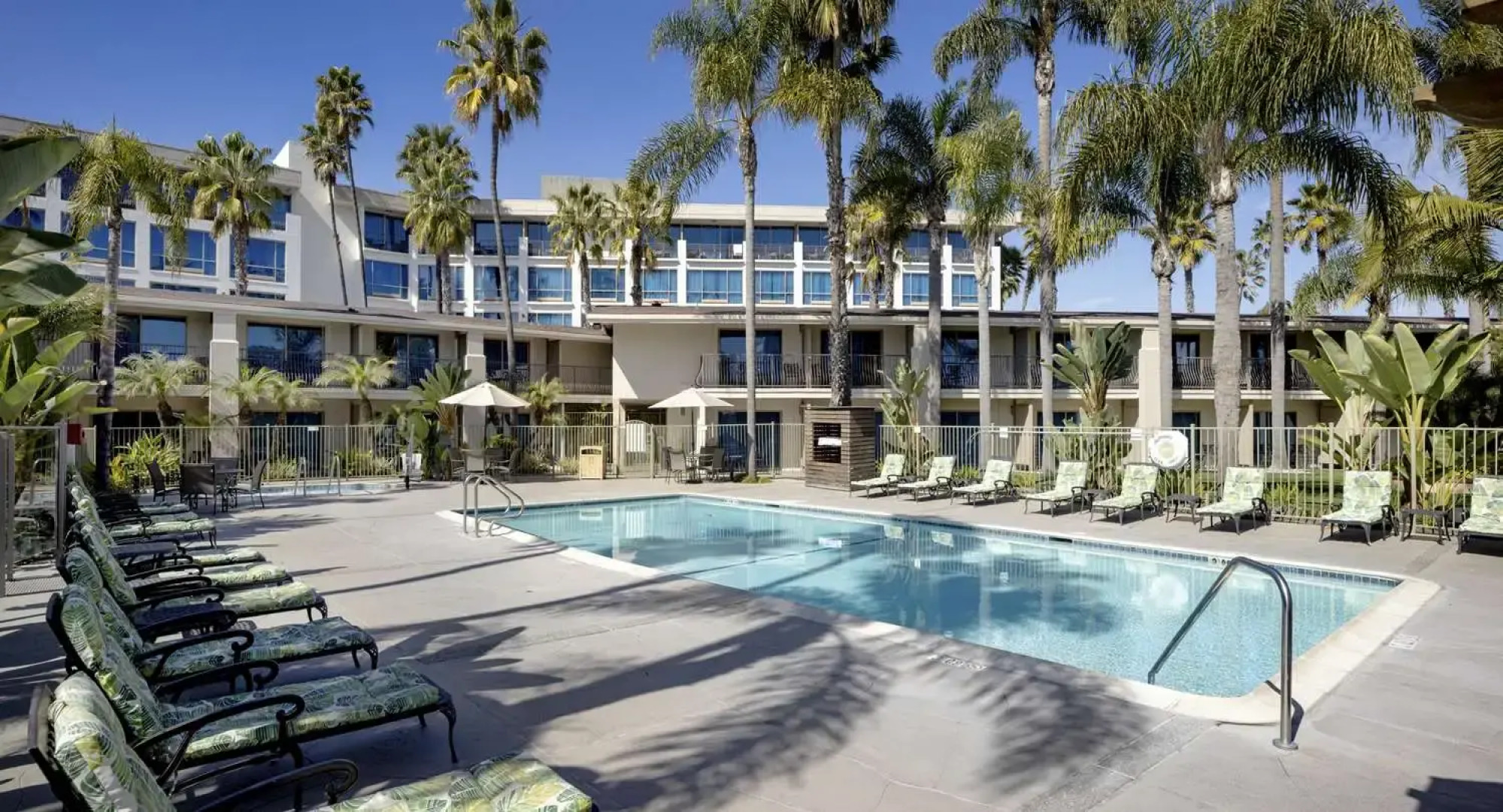 DoubleTree by Hilton San Diego Bayside