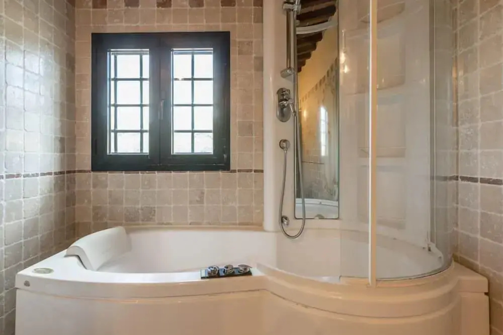 Verdidea - VILLA RONCOSI