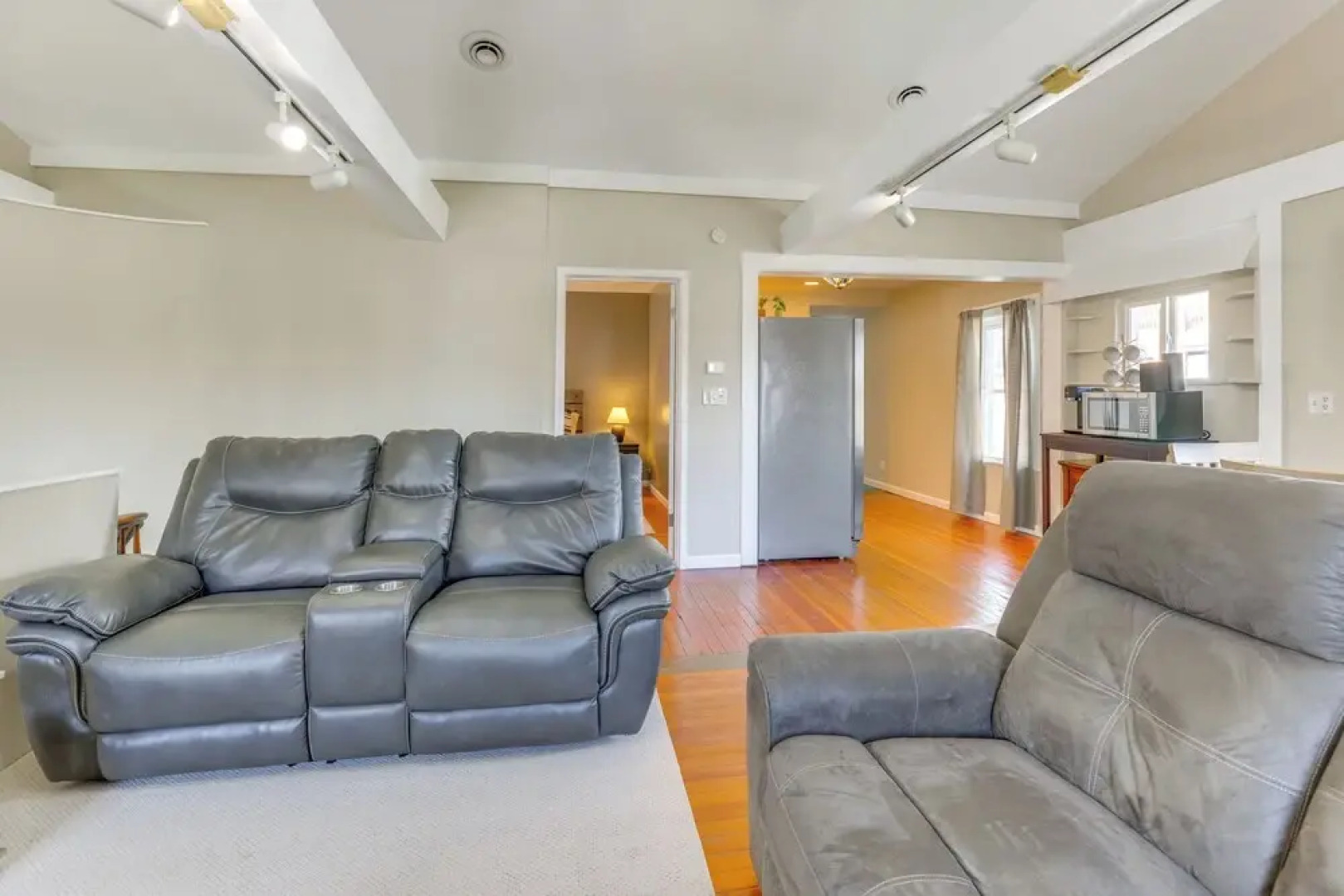 1 Block to Dtwn Seneca Falls: Apartment w/ Yard!