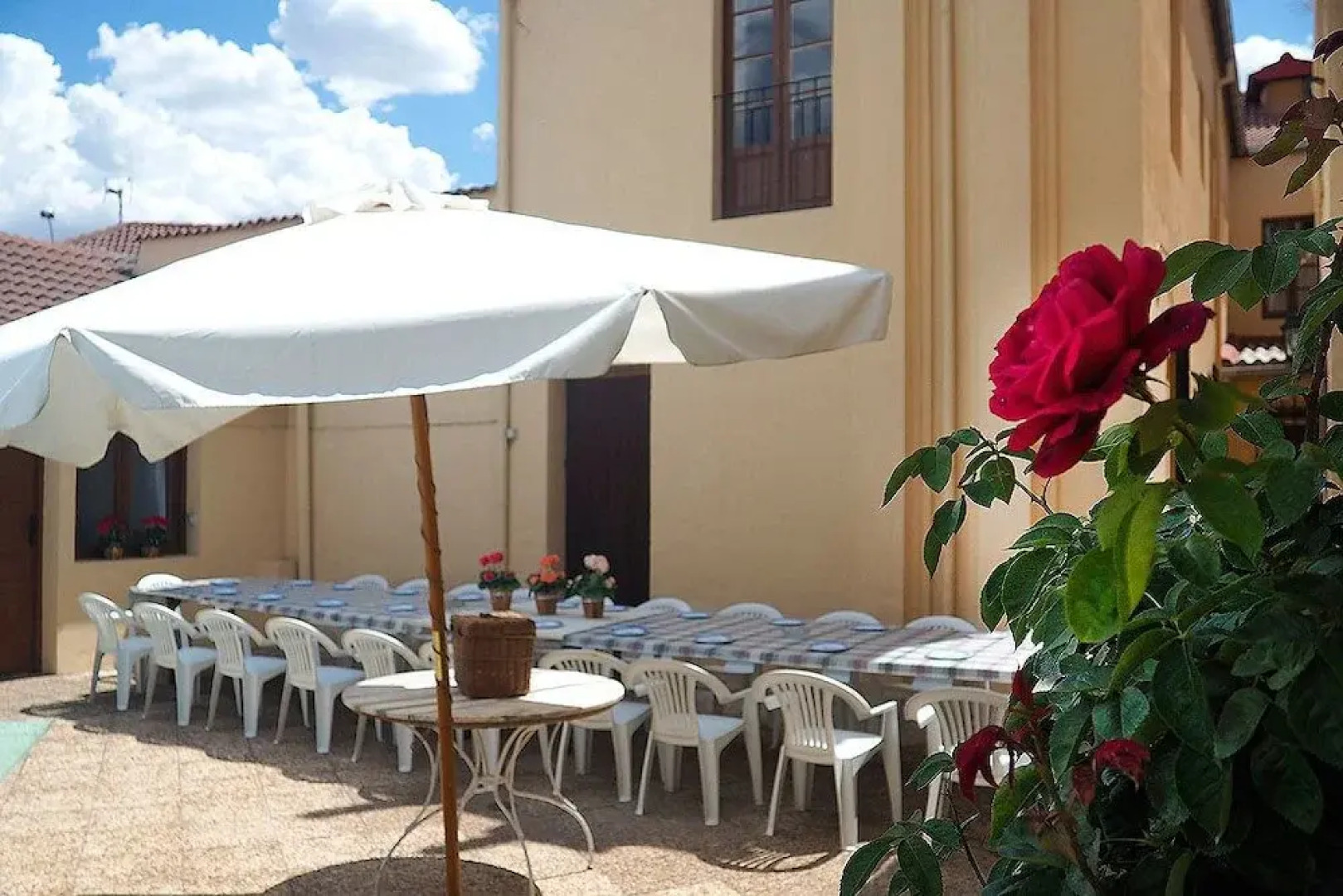 Caseron de Navas de Oro