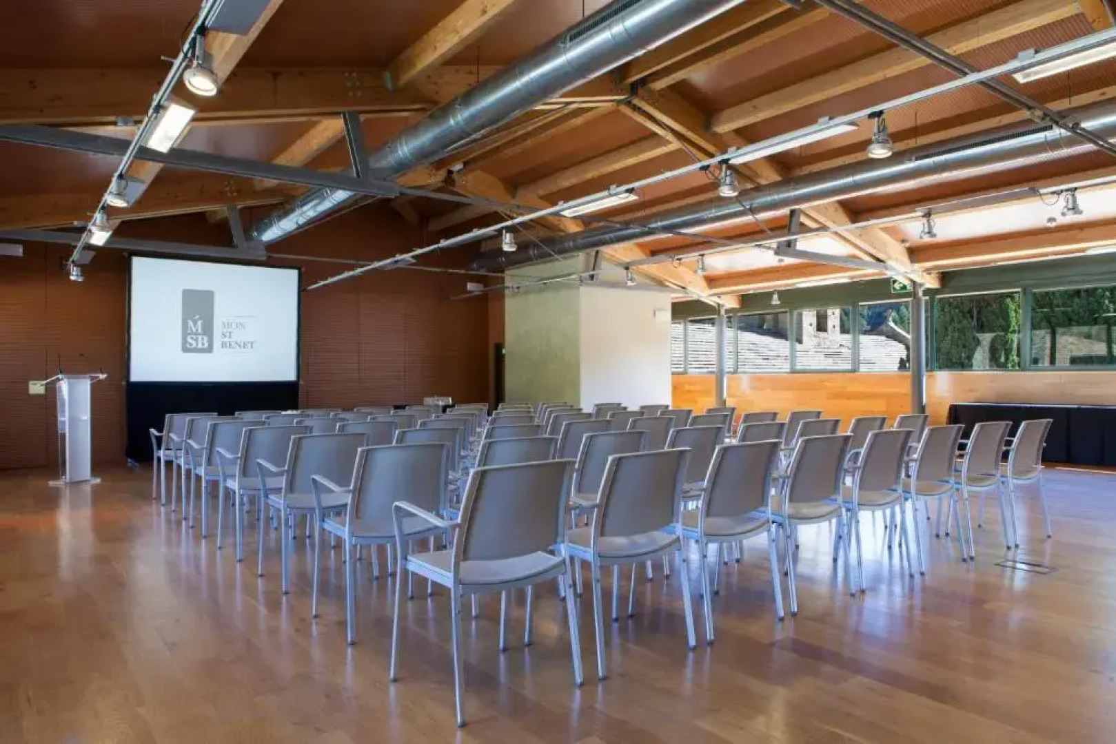 Hotel Món Sant Benet