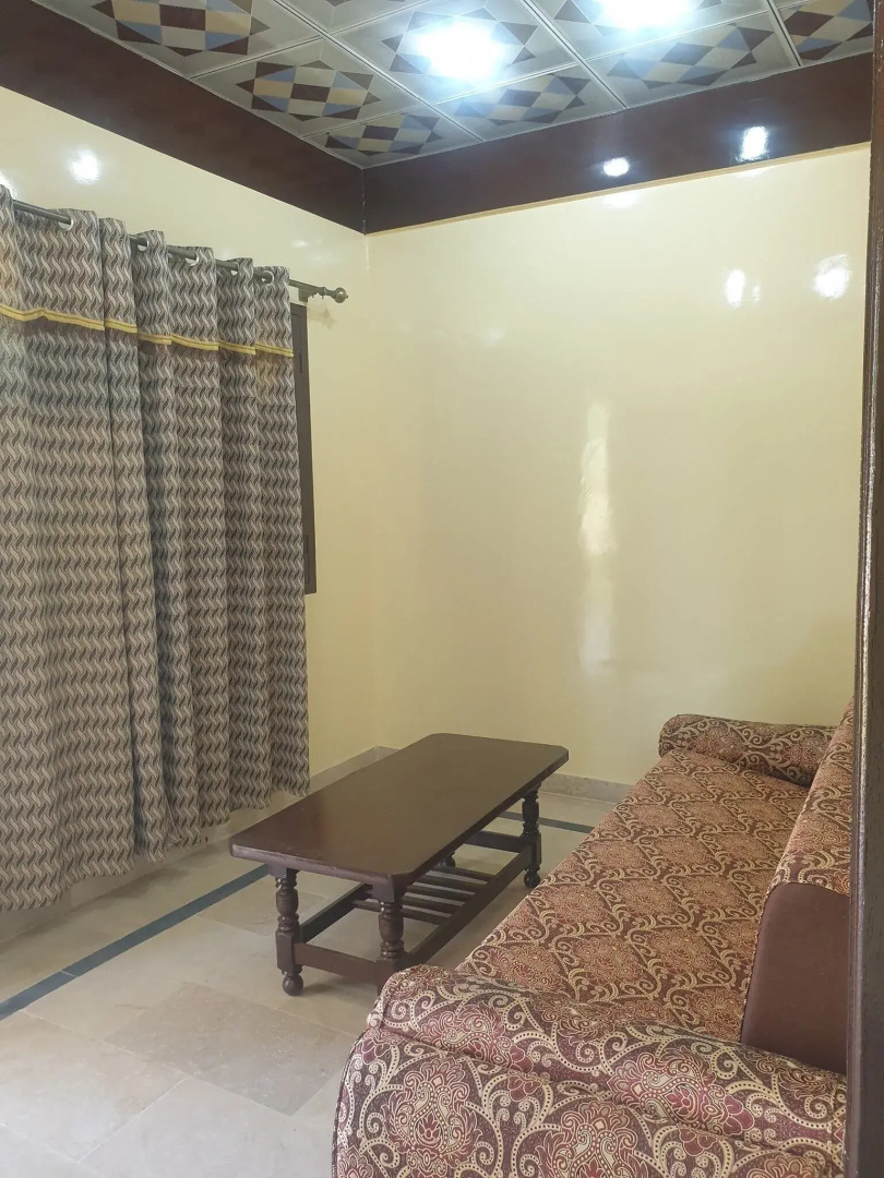 Awais Hotel And Restaurant Rawlakot