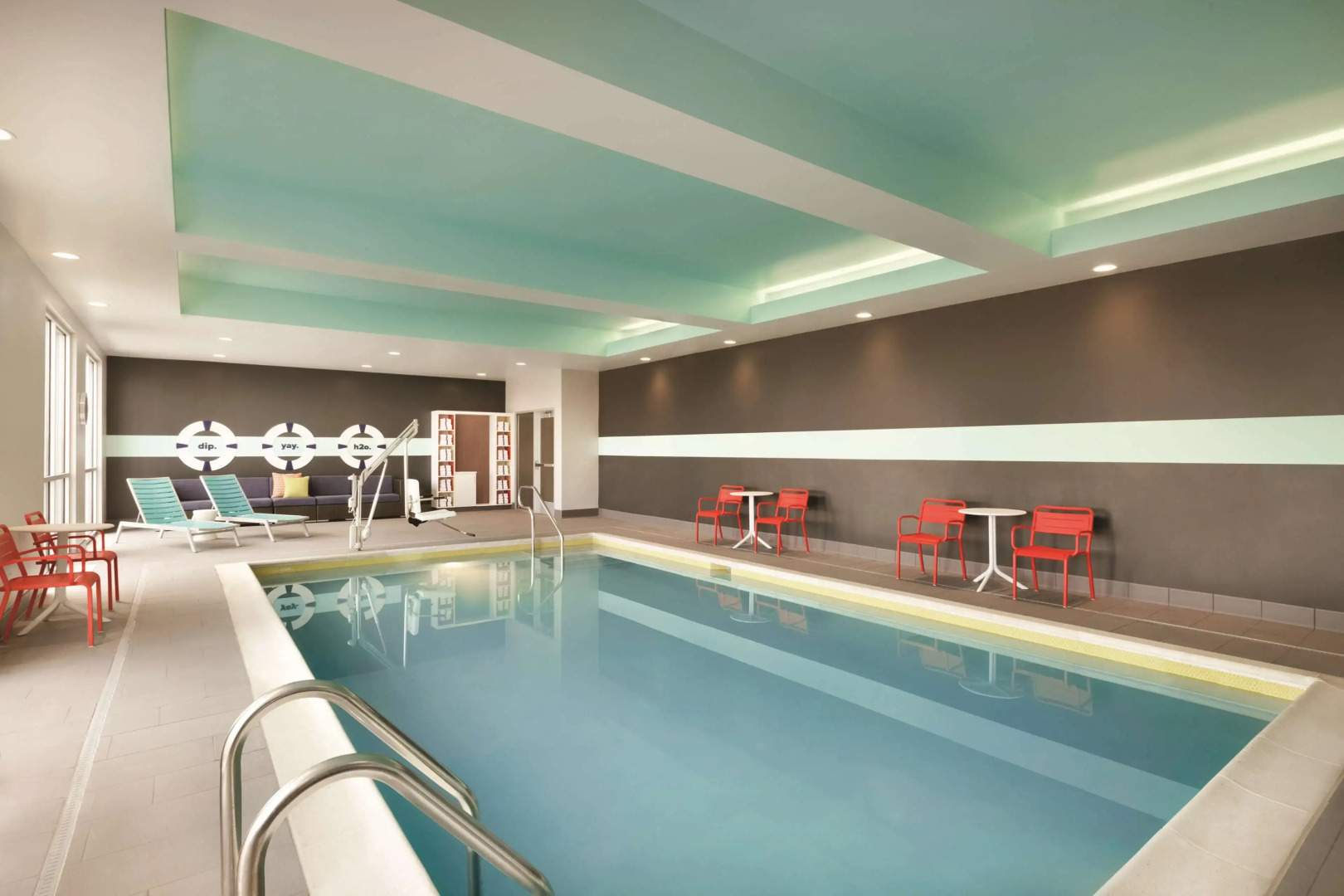 Tru by Hilton Lancaster East