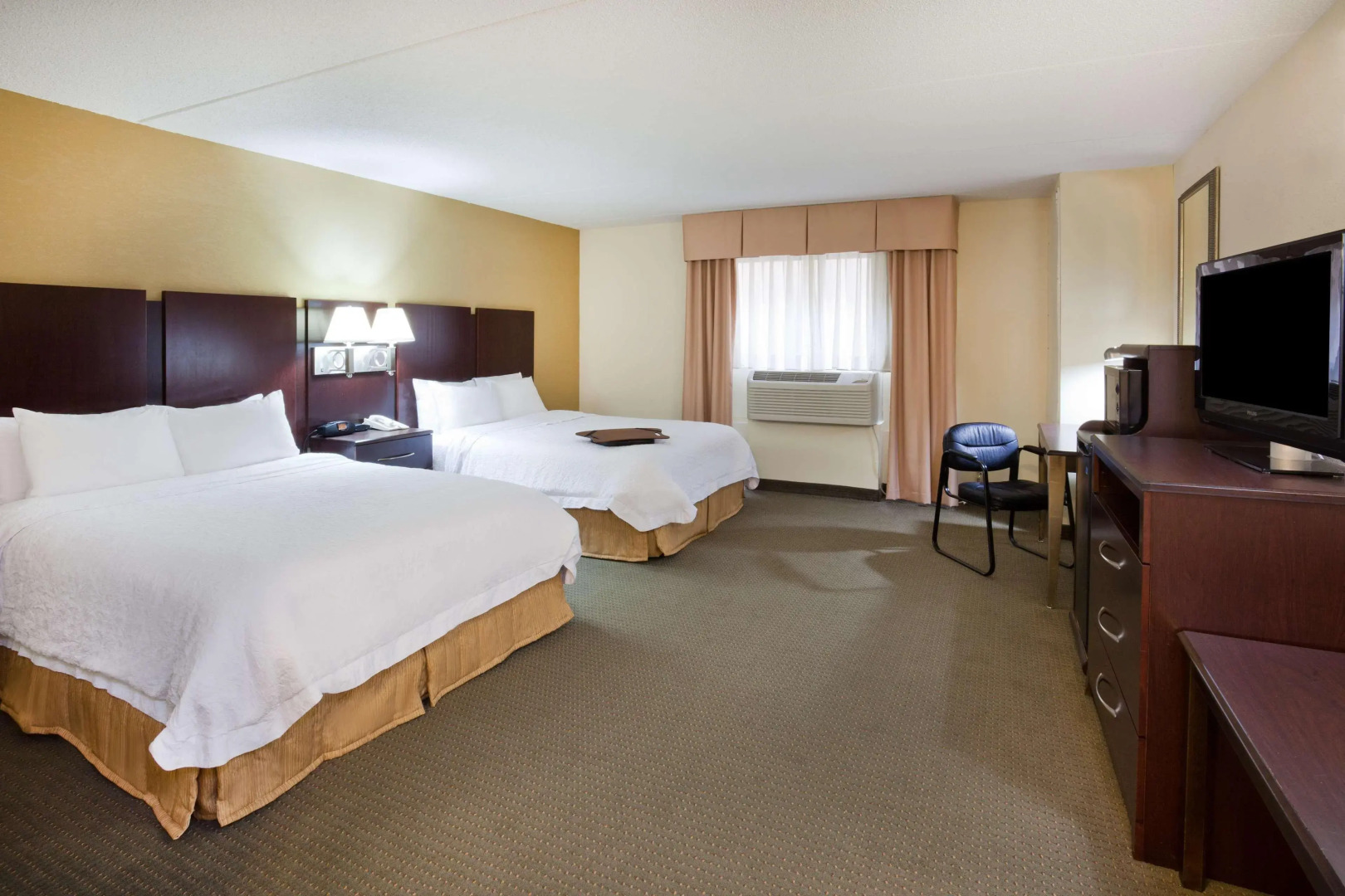 Hampton Inn & Suites Lino Lakes