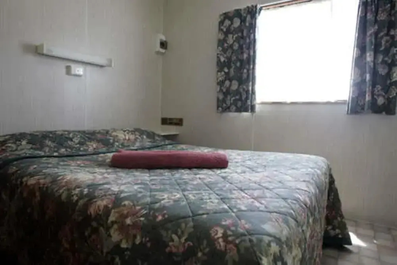 Waters Edge Holiday Park