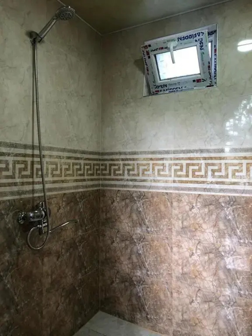 Family house in Racha, Oni