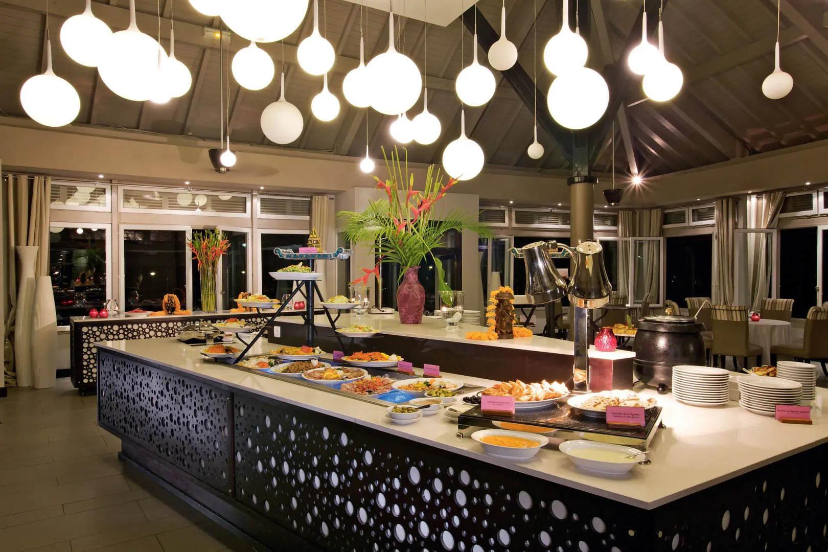 Отель Lux* Saint Gilles