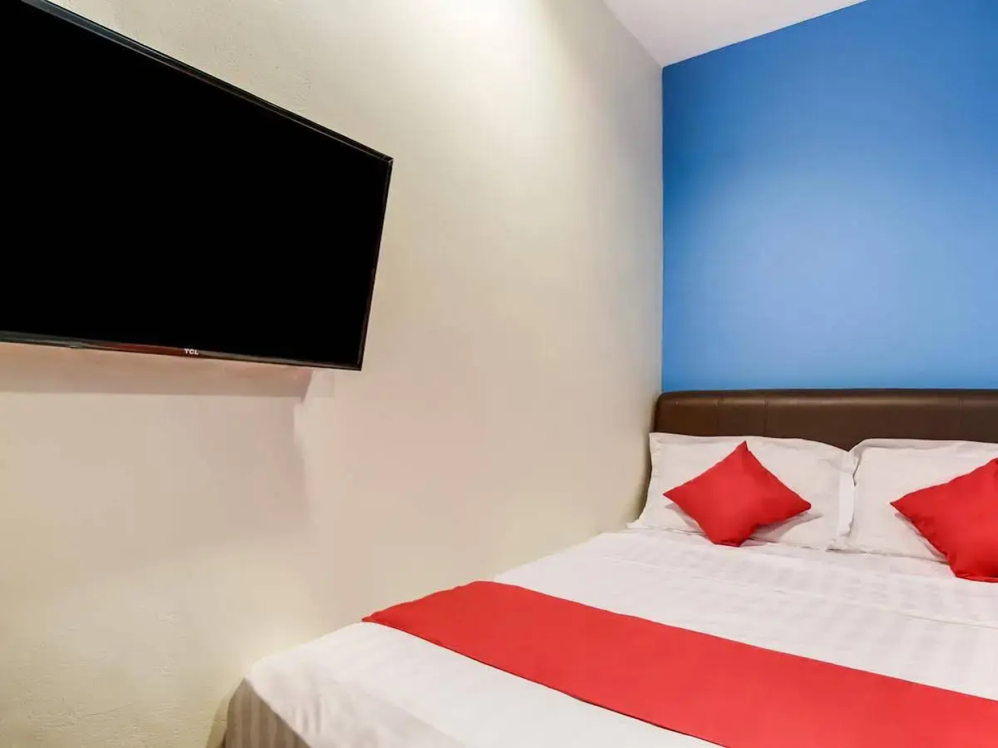 Hotel O Taj (seksyen 7)