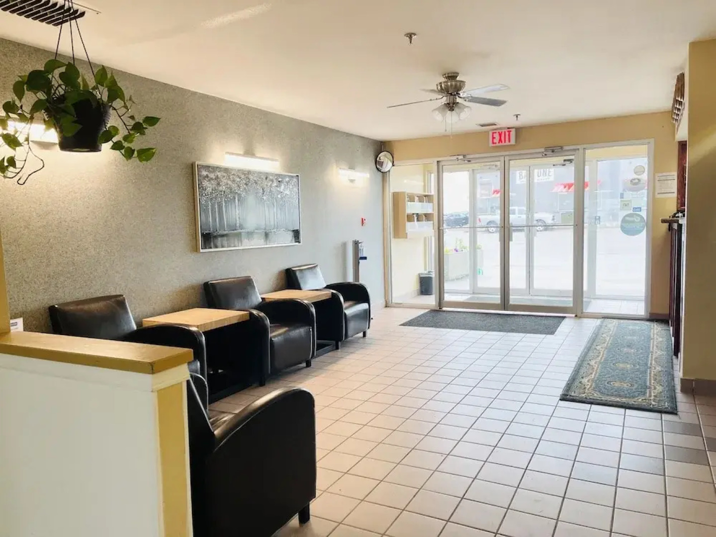 Travelodge Brooks AB