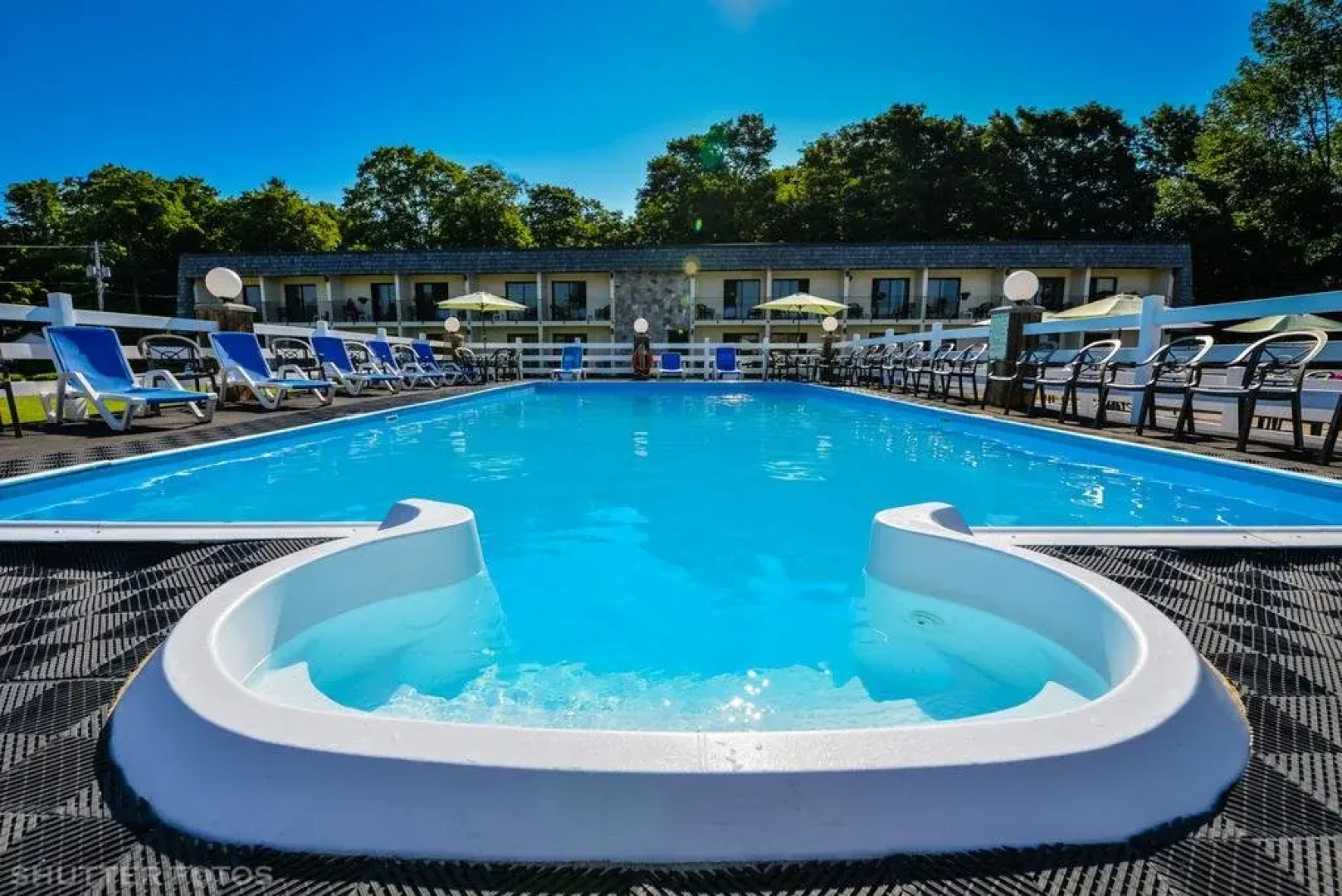 The June Motel Sauble Beach