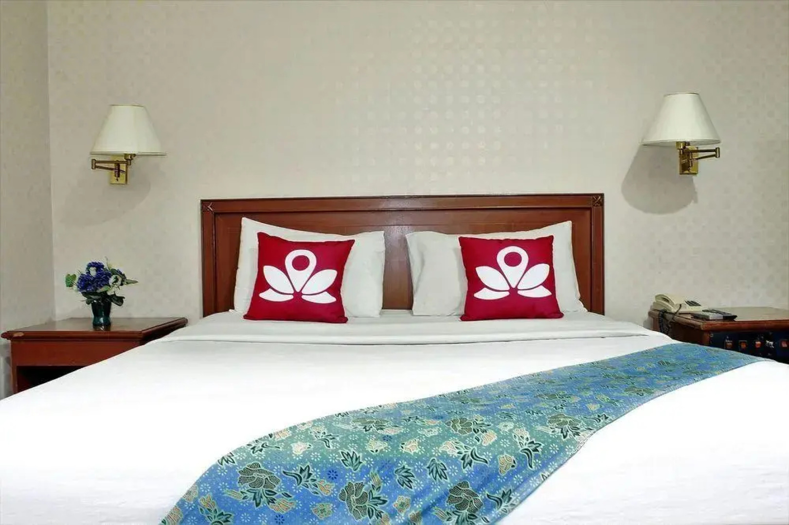 ZEN Rooms Basic Sawojajar