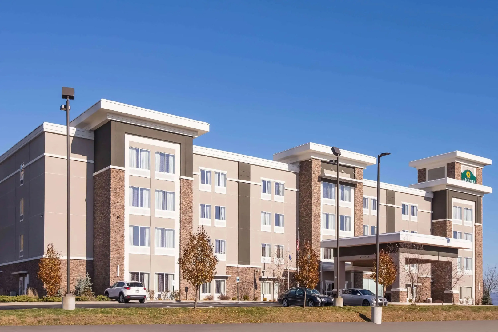 La Quinta Inn & Suites by Wyndham Morgantown